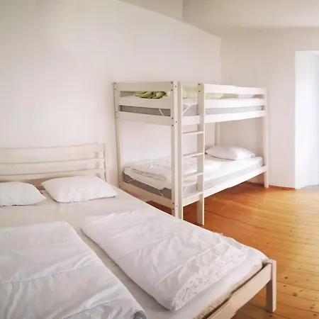 Hisa Sucarija Casa rural