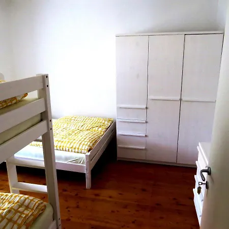 Hisa Sucarija Gospodarstwo wiejskie *